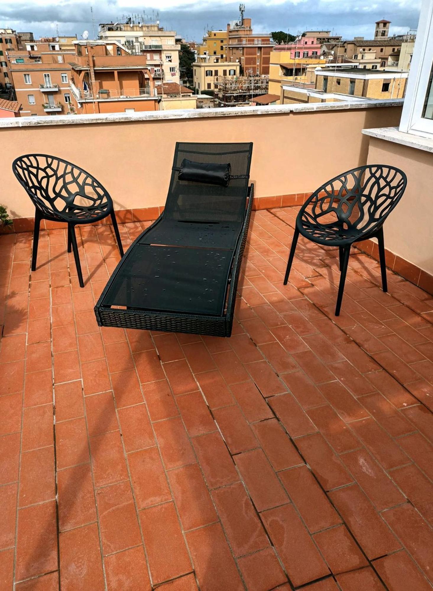 Casetta Sole, Superattico Con Terrazzo Vicino San Pietro, New ローマ 部屋 写真